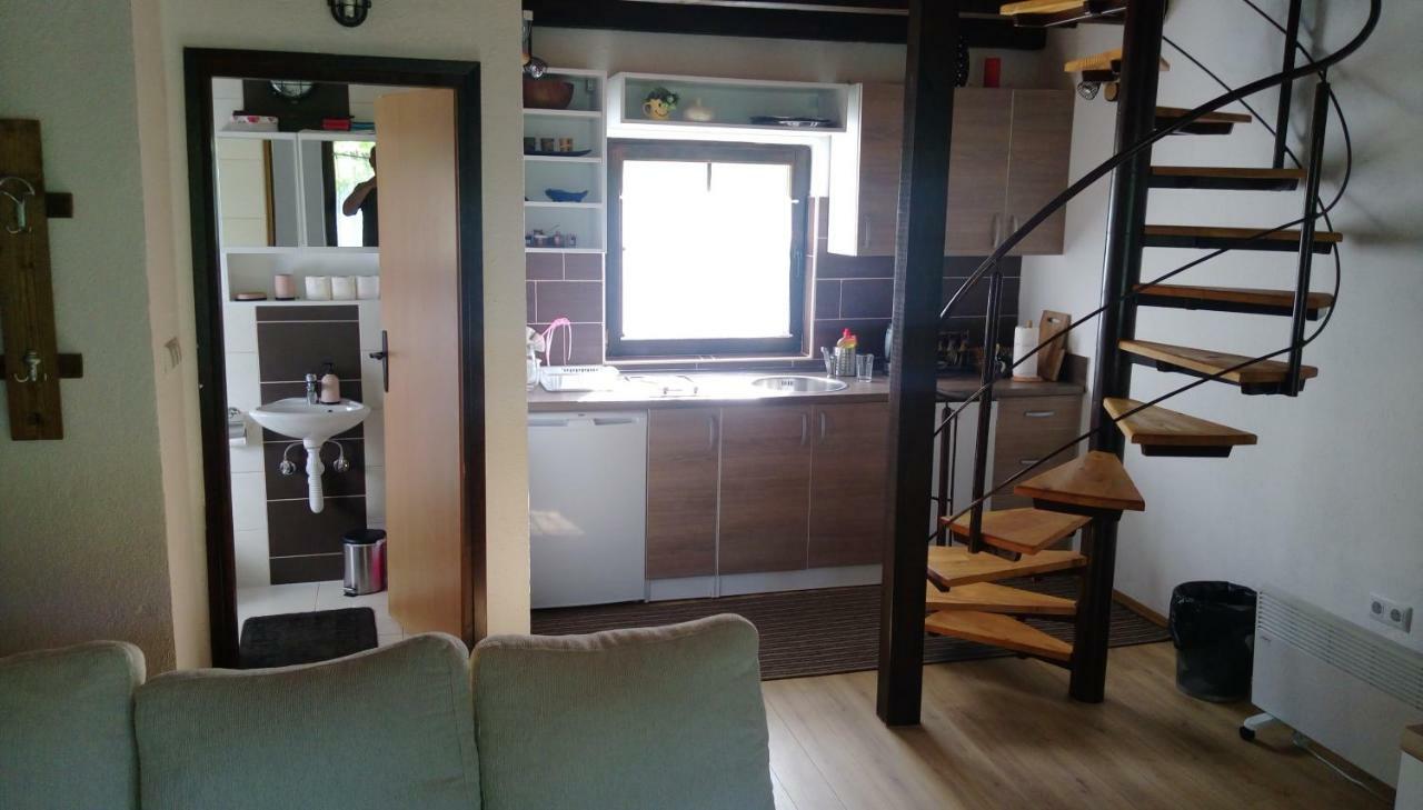 Vacation Home Zara Lohovo Exterior foto